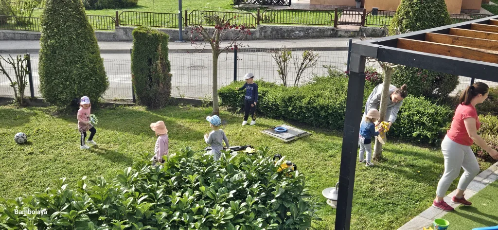 Bambolaya družionica na otvorenom