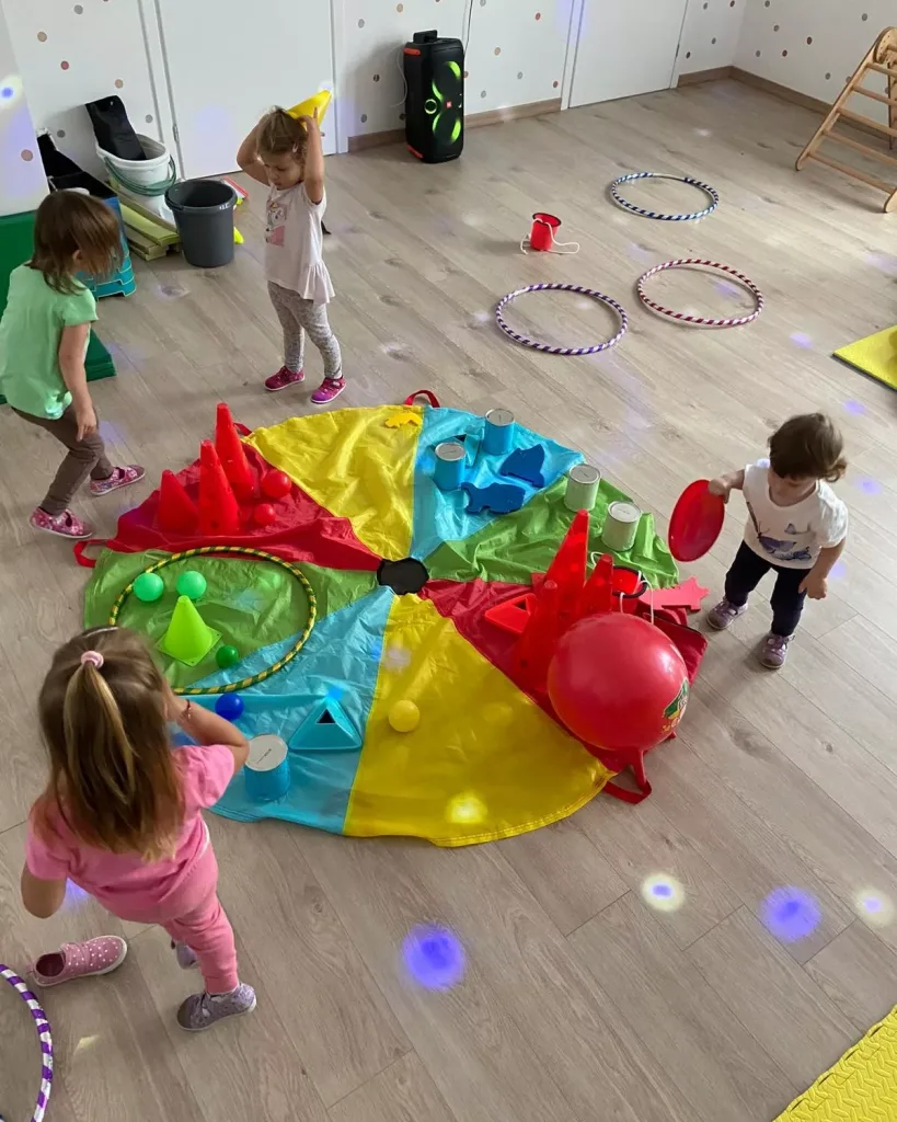 Djeca provode dan u Bambolaya družionici